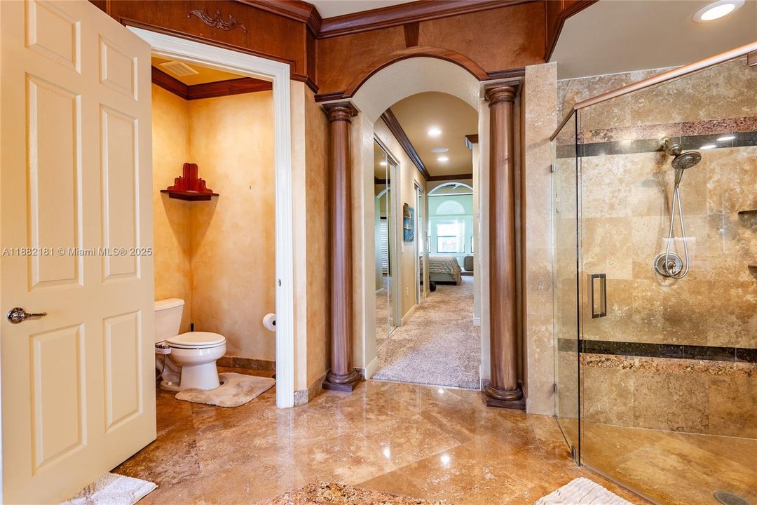 For Sale: $2,990,000 (6 beds, 5 baths, 5383 Square Feet)