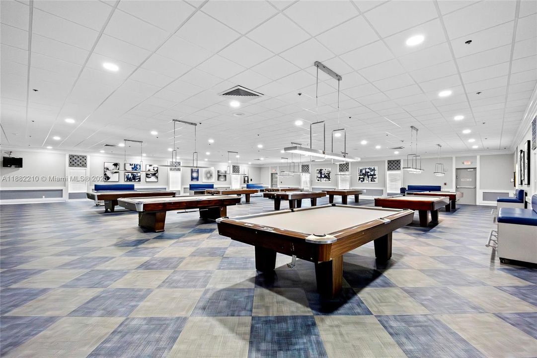 Recently Sold: $90,000 (2 beds, 2 baths, 907 Square Feet)