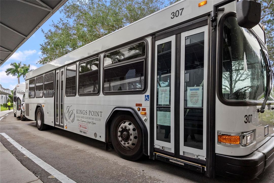 Recently Sold: $90,000 (2 beds, 2 baths, 907 Square Feet)