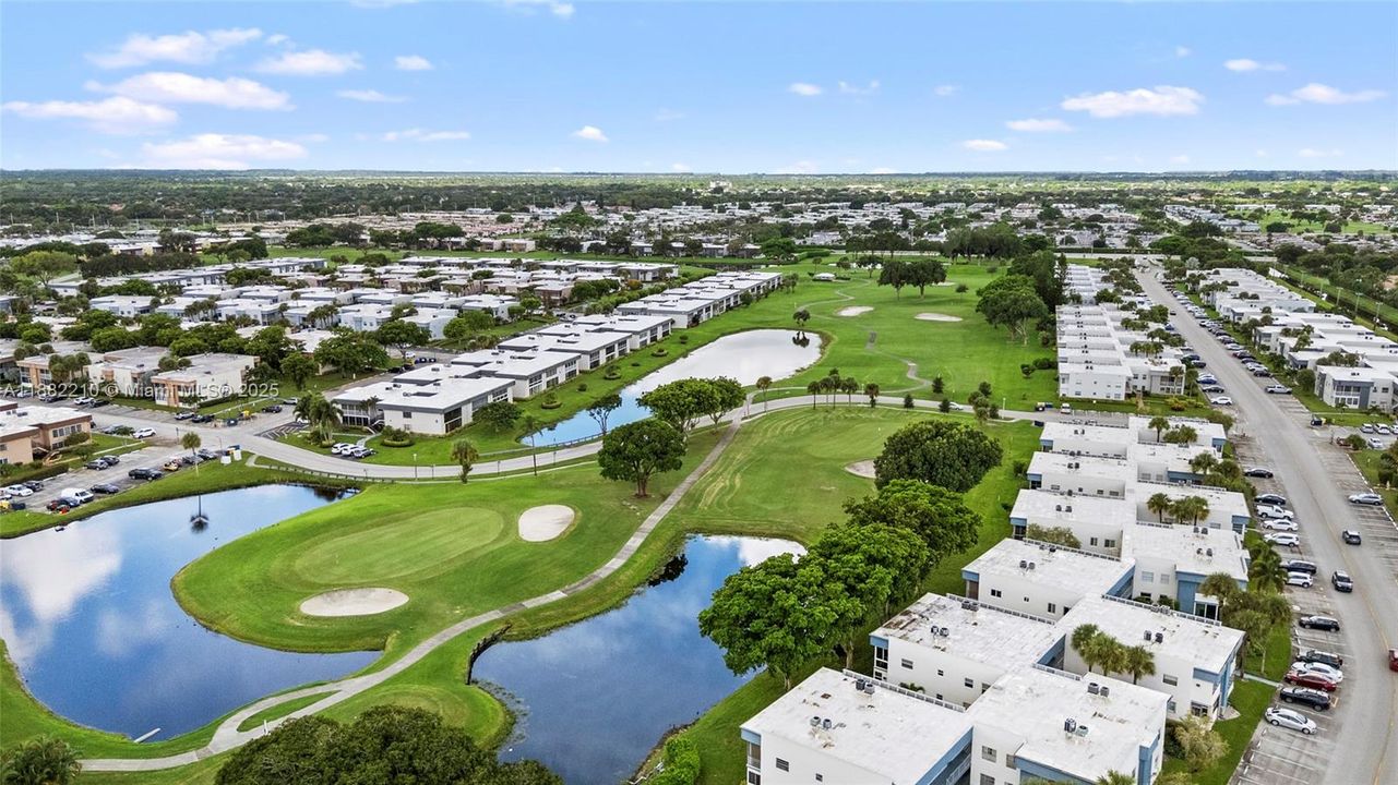 Recently Sold: $90,000 (2 beds, 2 baths, 907 Square Feet)