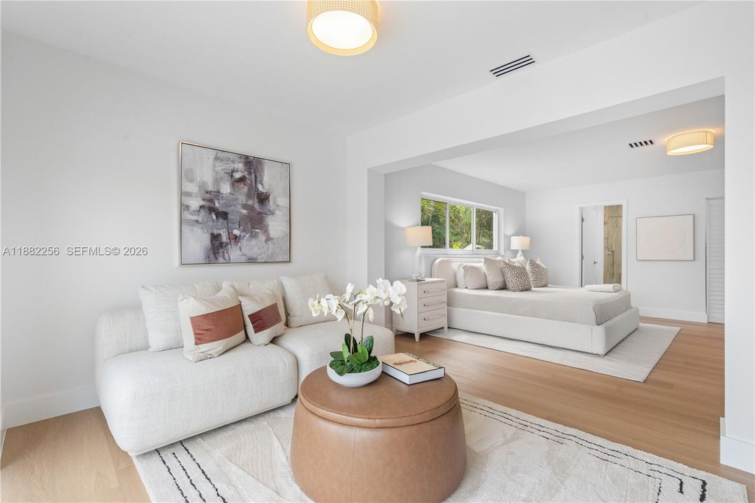 Activo con contrato: $2,740,000 (4 camas, 3 baños, 2707 Pies cuadrados)