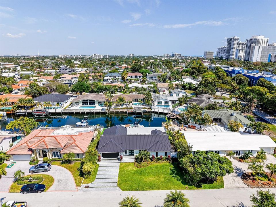 Activo con contrato: $2,740,000 (4 camas, 3 baños, 2707 Pies cuadrados)