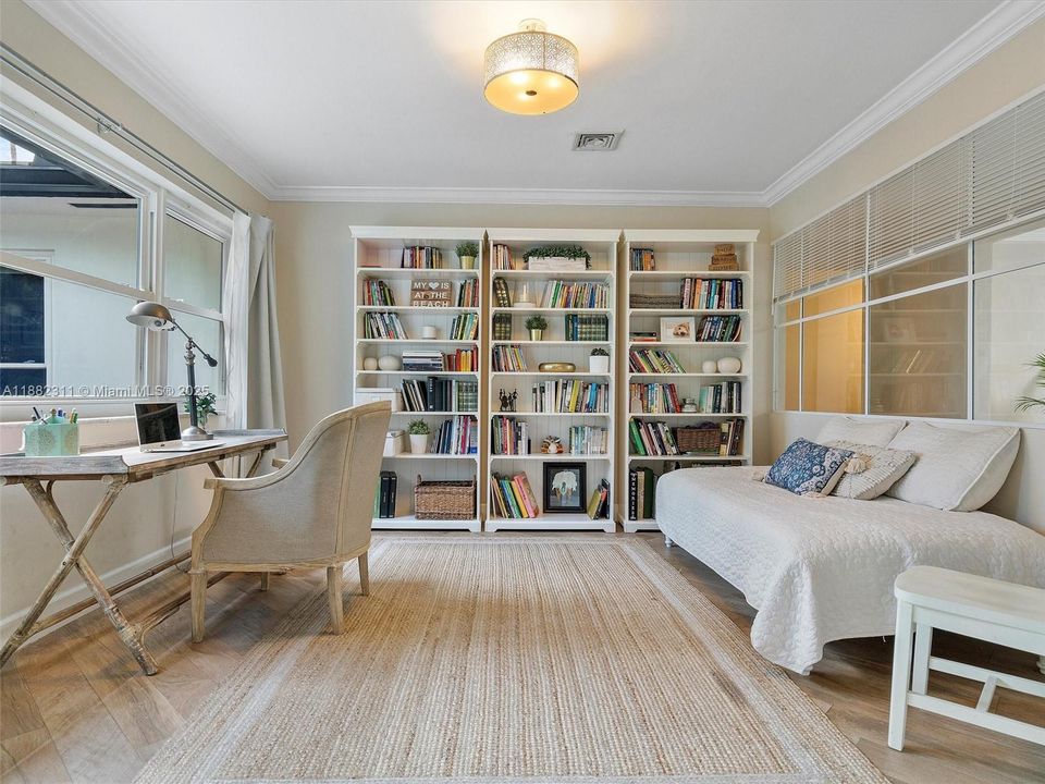 Active With Contract: $1,950,000 (4 beds, 2 baths, 2705 Square Feet)