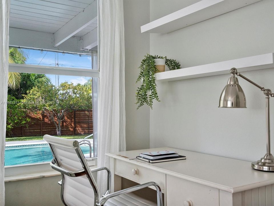 Active With Contract: $1,950,000 (4 beds, 2 baths, 2705 Square Feet)