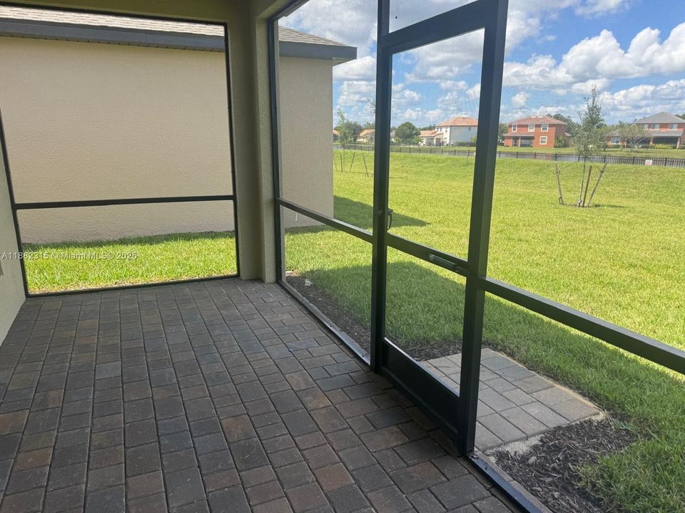 Недавно арендовано: $2,500 (4 спален, 2 ванн, 2032 Квадратных фут)