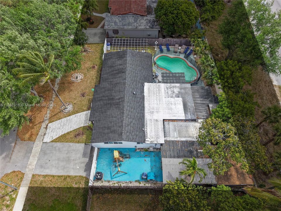 待售: $1,185,000 (4 贝兹, 2 浴室, 2162 平方英尺)