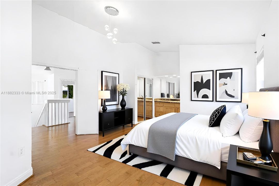 Под контрактом: $499,000 (3 спален, 2 ванн, 1683 Квадратных фут)