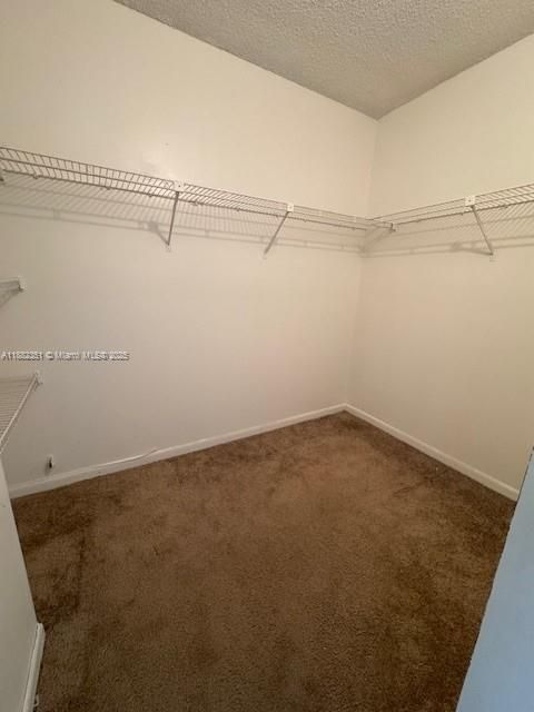 Active With Contract: $219,900 (2 beds, 2 baths, 1043 Square Feet)