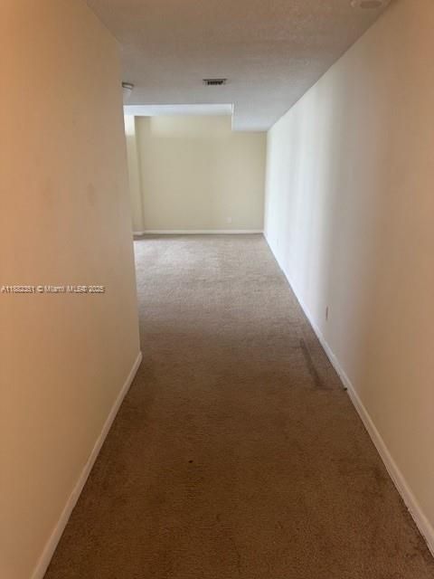 Active With Contract: $219,900 (2 beds, 2 baths, 1043 Square Feet)