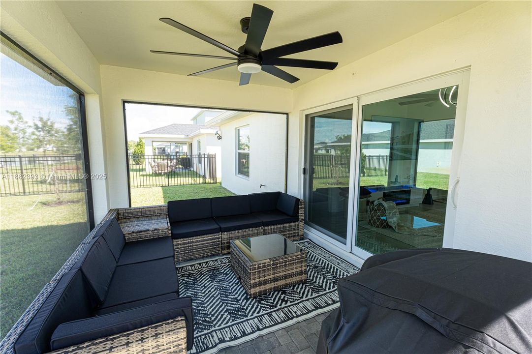 For Rent: $2,850 (3 beds, 2 baths, 1451 Square Feet)