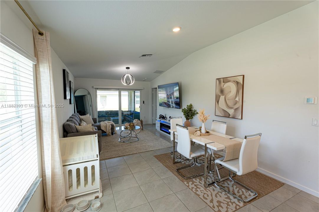 For Rent: $2,850 (3 beds, 2 baths, 1451 Square Feet)