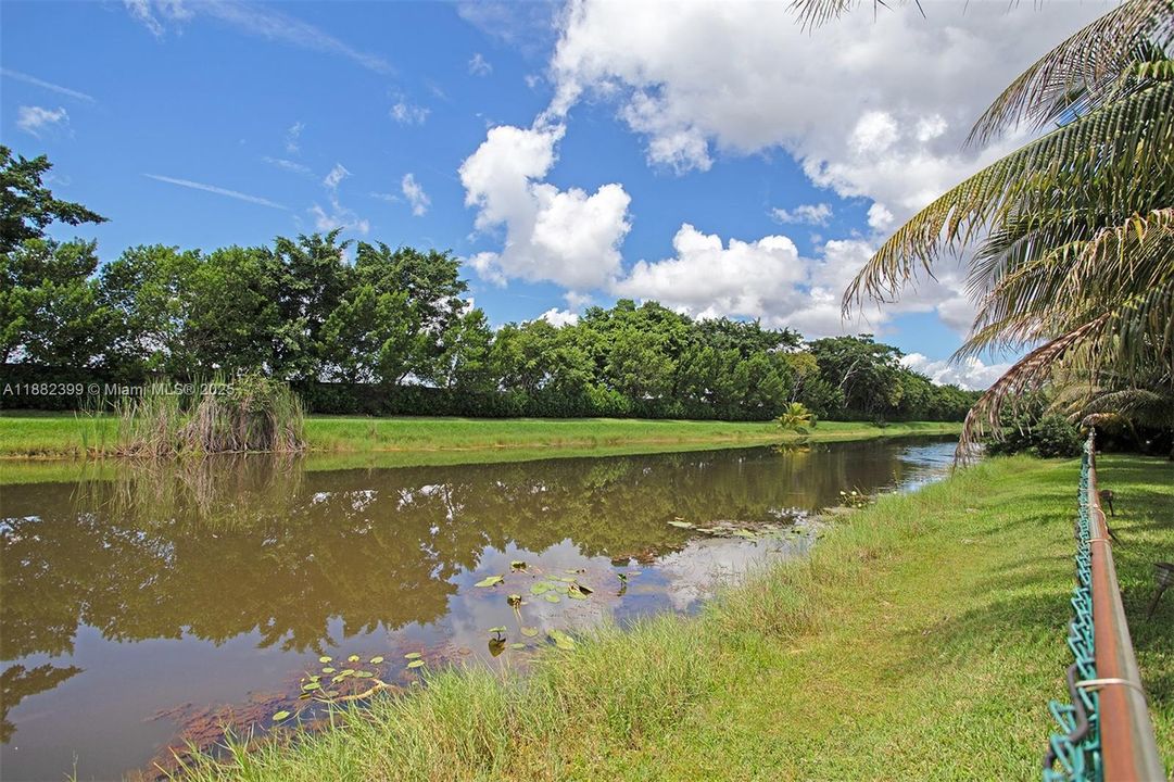 For Sale: $1,350,000 (4 beds, 2 baths, 2054 Square Feet)