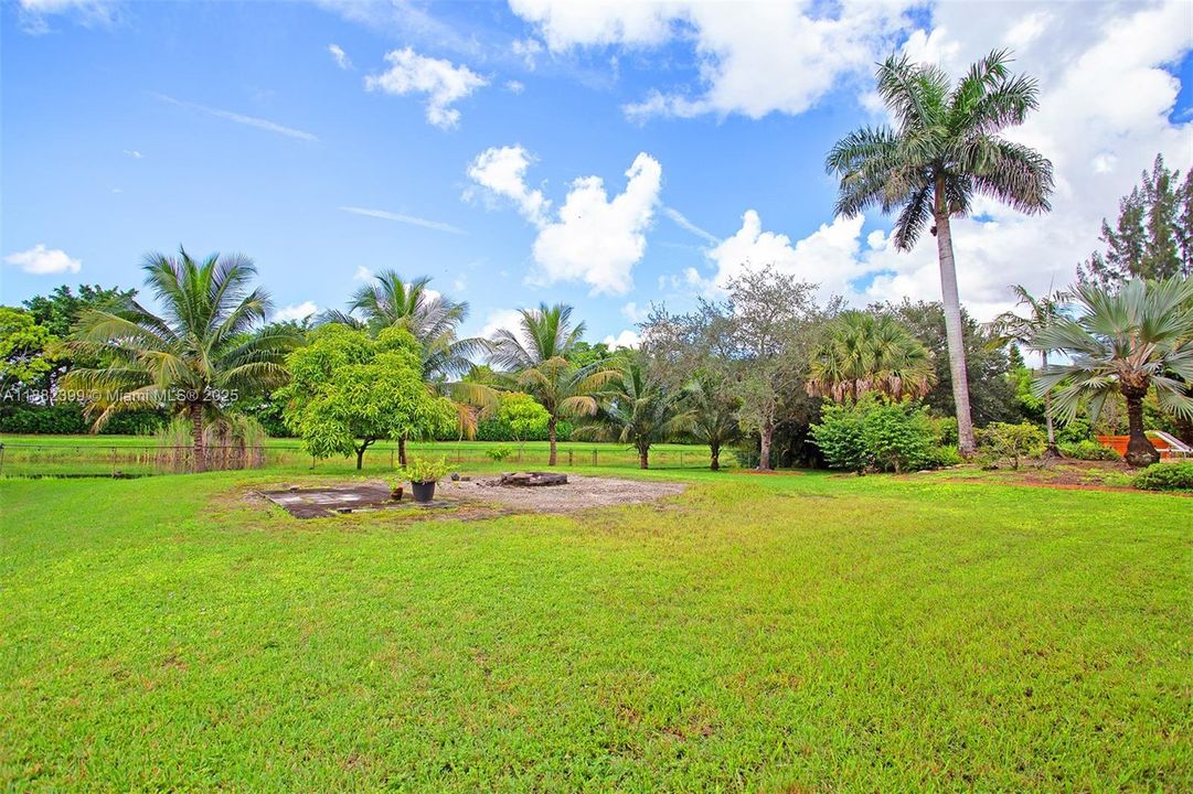 For Sale: $1,350,000 (4 beds, 2 baths, 2054 Square Feet)