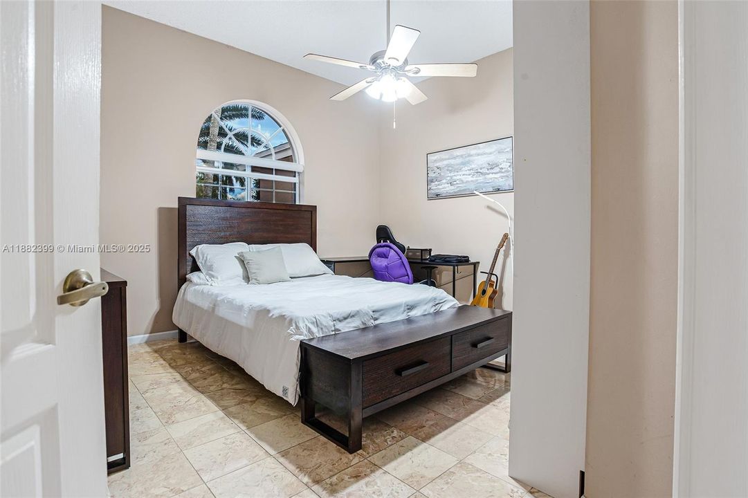 For Sale: $1,350,000 (4 beds, 2 baths, 2054 Square Feet)