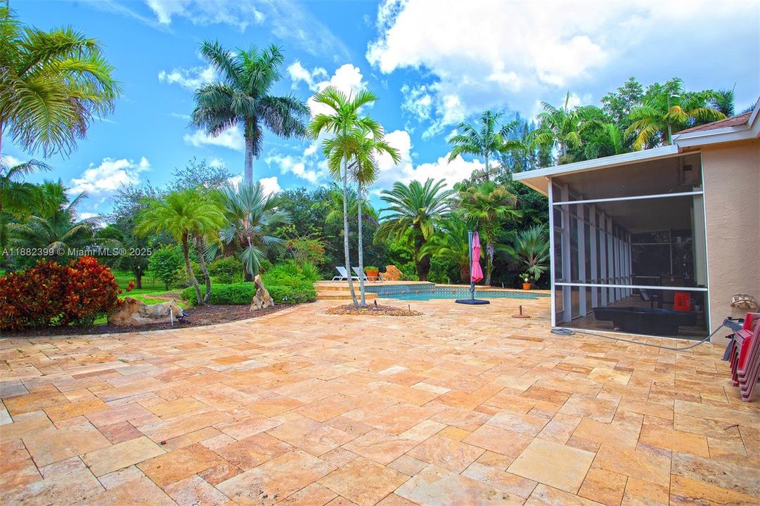 For Sale: $1,350,000 (4 beds, 2 baths, 2054 Square Feet)