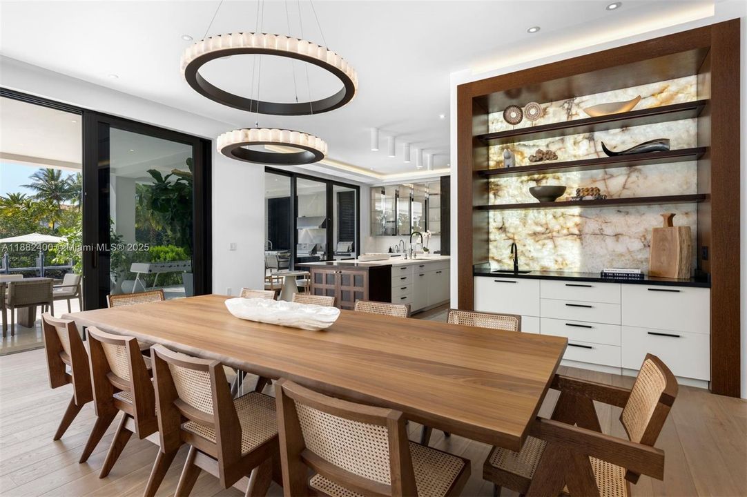 For Sale: $24,900,000 (8 beds, 8 baths, 6771 Square Feet)