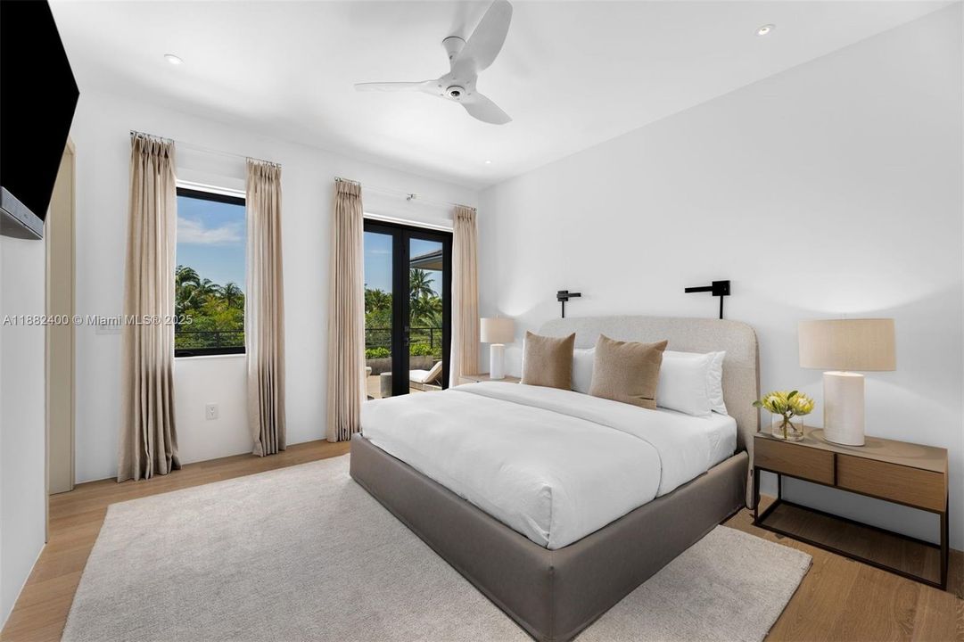 For Sale: $24,900,000 (8 beds, 8 baths, 6771 Square Feet)