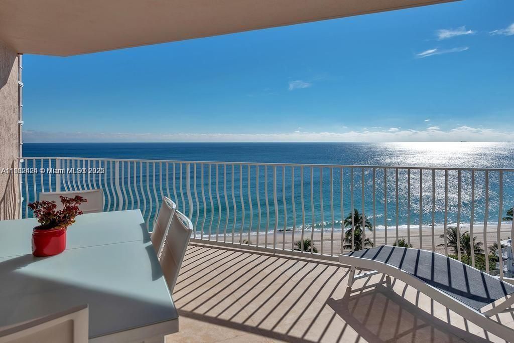 На продажу: $3,100,000 (4 спален, 3 ванн, 3724 Квадратных фут)