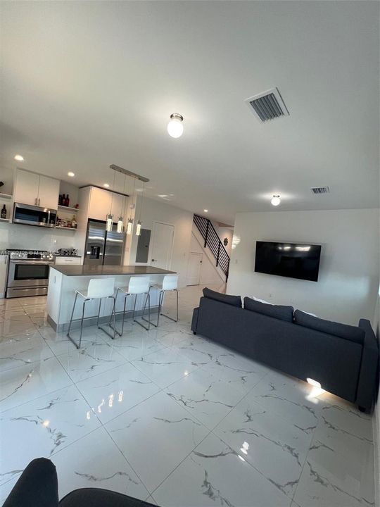 For Sale: $645,900 (4 beds, 3 baths, 1847 Square Feet)