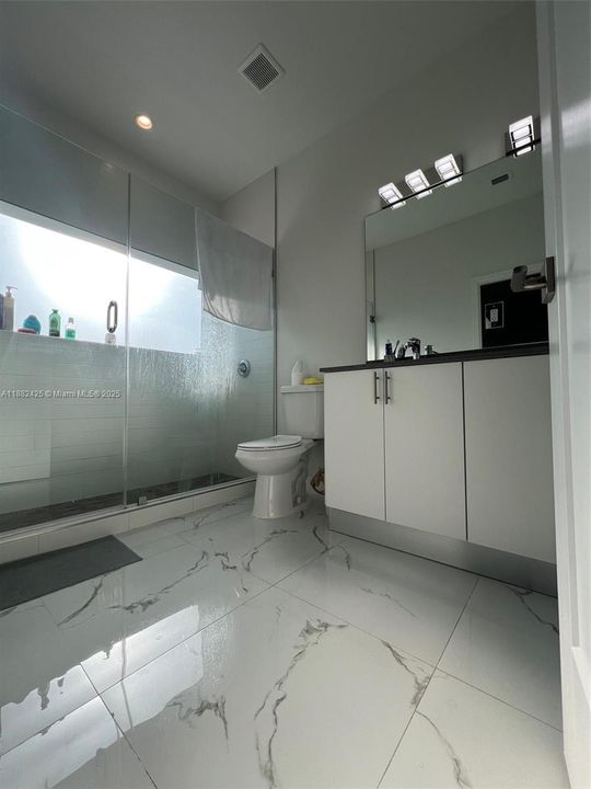 For Sale: $645,900 (4 beds, 3 baths, 1847 Square Feet)