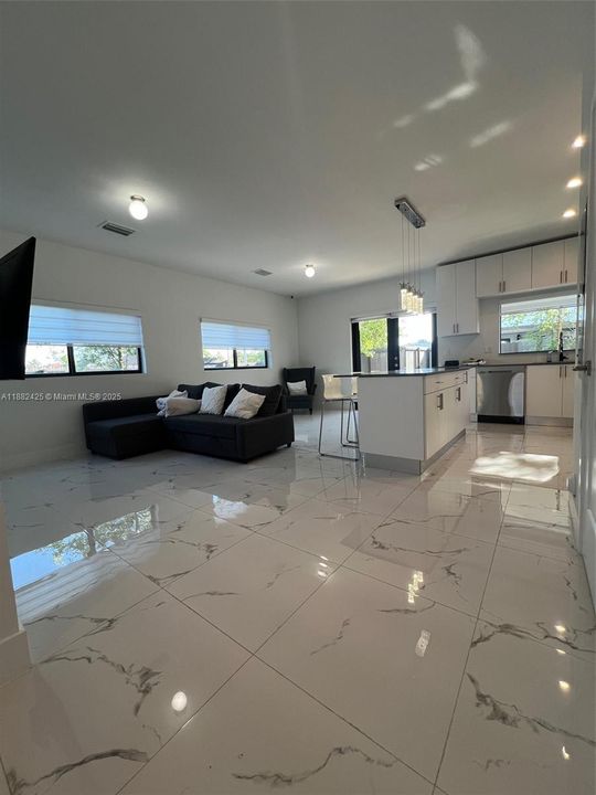 For Sale: $645,900 (4 beds, 3 baths, 1847 Square Feet)