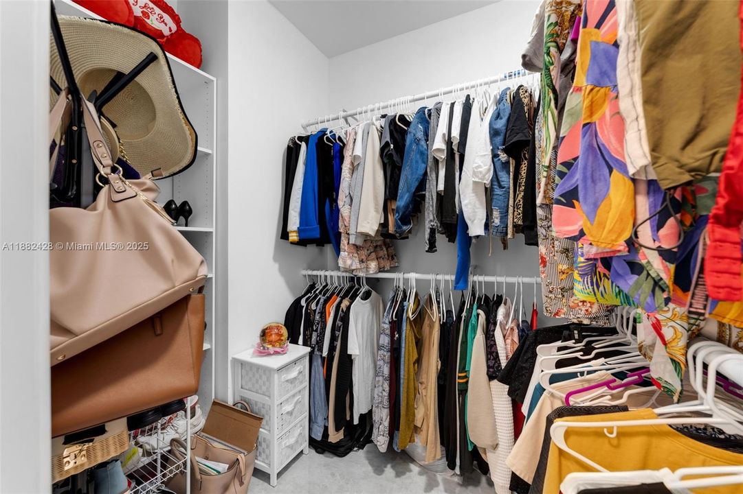 For Sale: $574,900 (3 beds, 2 baths, 1492 Square Feet)