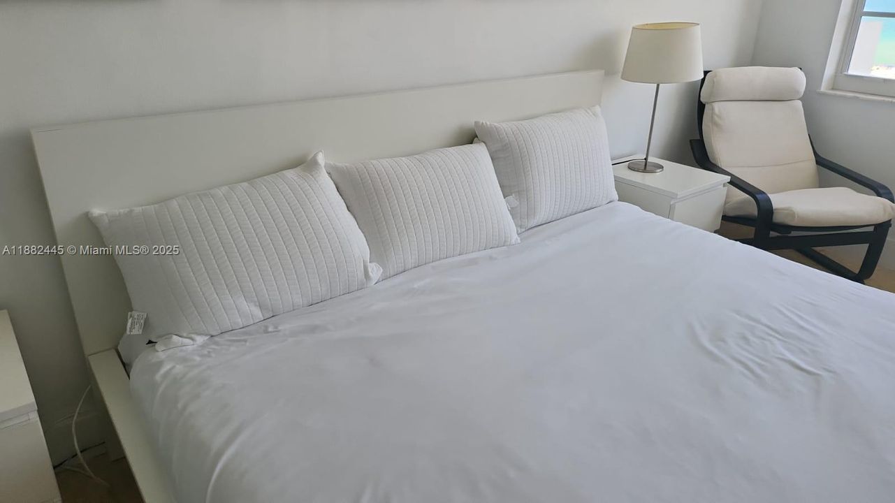 待售: $469,000 (1 贝兹, 1 浴室, 550 平方英尺)