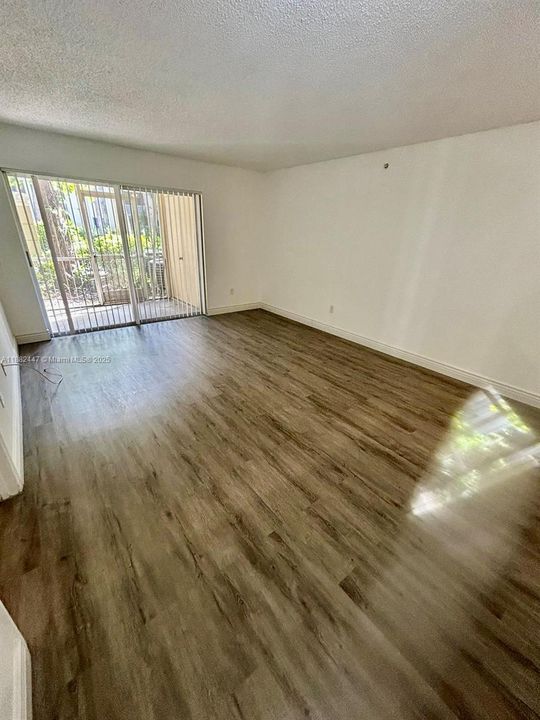 最近租的: $2,099 (2 贝兹, 2 浴室, 867 平方英尺)