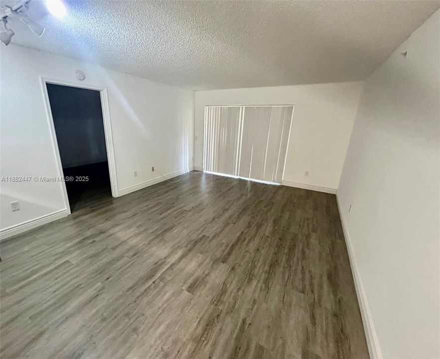 最近租的: $2,099 (2 贝兹, 2 浴室, 867 平方英尺)