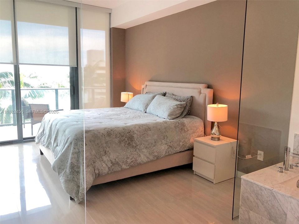 En Venta: $674,000 (1 camas, 2 baños, 940 Pies cuadrados)