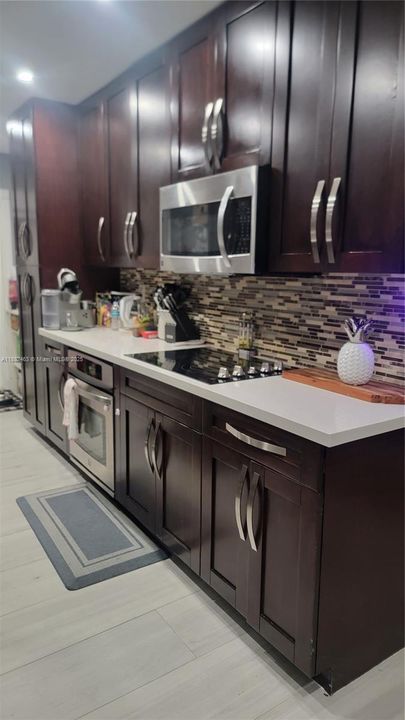 Recientemente alquilado: $2,700 (2 camas, 2 baños, 1060 Pies cuadrados)