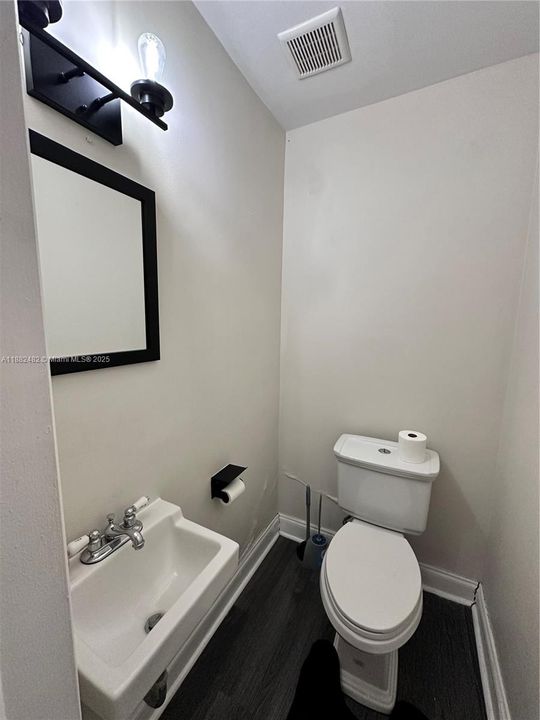 For Sale: $978,000 (0 beds, 0 baths, 3397 Square Feet)