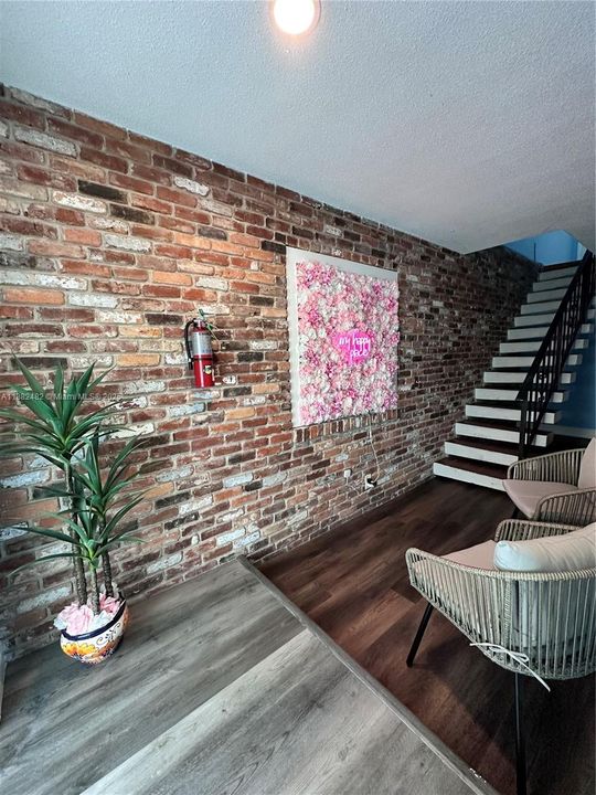 For Sale: $978,000 (0 beds, 0 baths, 3397 Square Feet)