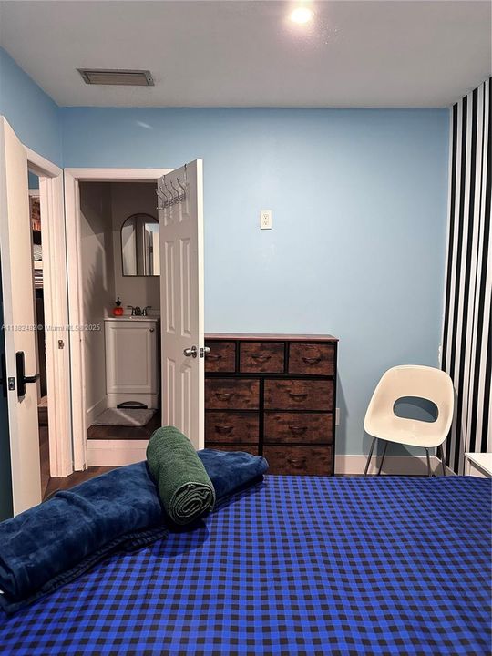 For Sale: $978,000 (0 beds, 0 baths, 3397 Square Feet)