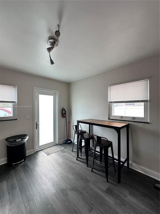 For Sale: $978,000 (0 beds, 0 baths, 3397 Square Feet)