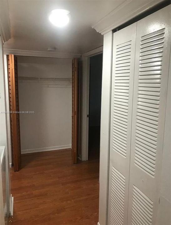 Activo con contrato: $2,500 (2 camas, 2 baños, 1038 Pies cuadrados)