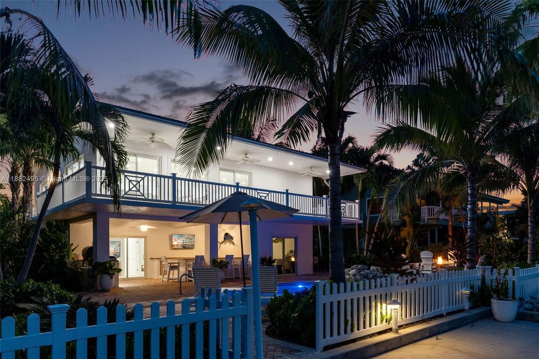 待售: $2,399,000 (3 贝兹, 3 浴室, 1858 平方英尺)