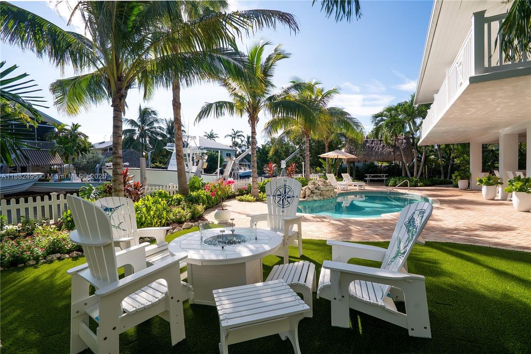 待售: $2,399,000 (3 贝兹, 3 浴室, 1858 平方英尺)