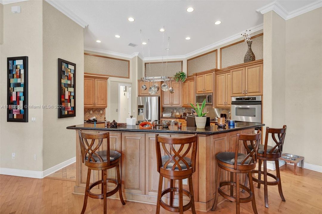 For Sale: $1,850,000 (5 beds, 3 baths, 3964 Square Feet)