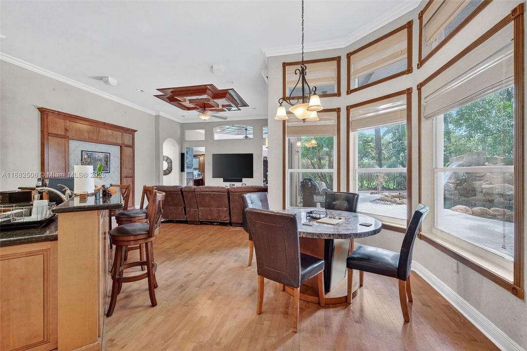 For Sale: $1,850,000 (5 beds, 3 baths, 3964 Square Feet)