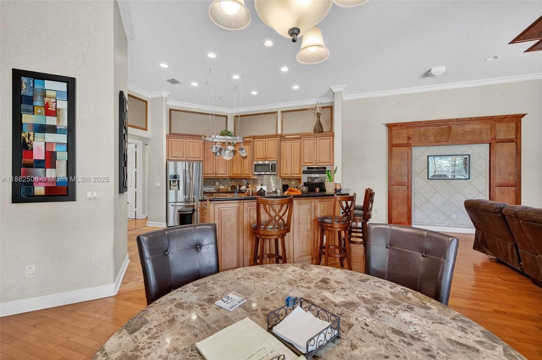 For Sale: $1,850,000 (5 beds, 3 baths, 3964 Square Feet)