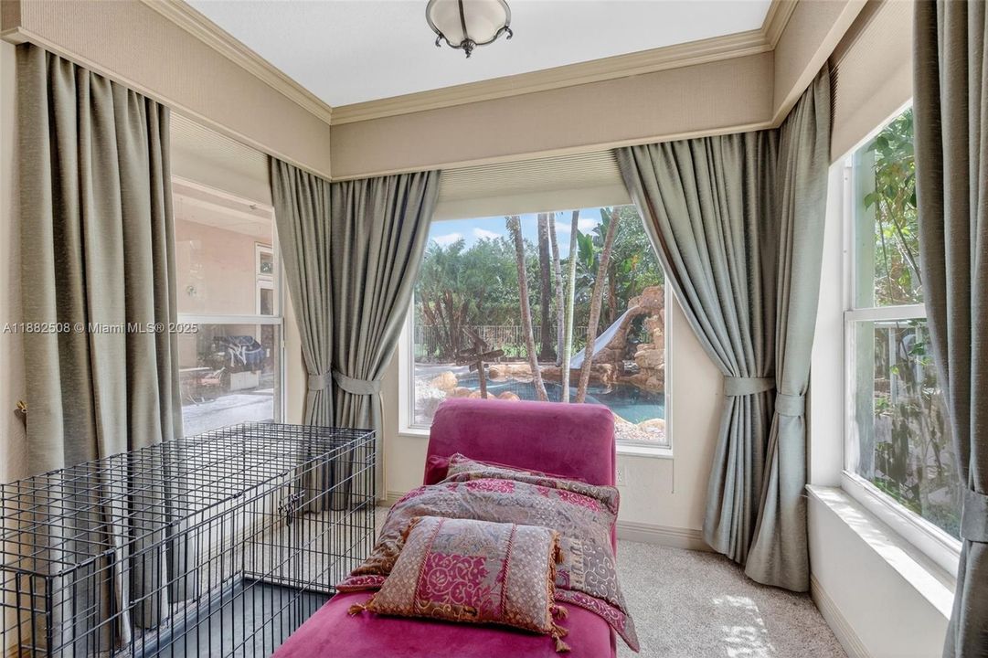 For Sale: $1,850,000 (5 beds, 3 baths, 3964 Square Feet)