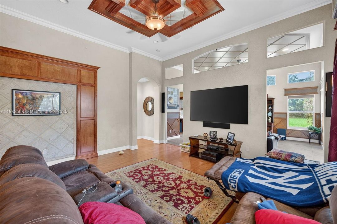 For Sale: $1,850,000 (5 beds, 3 baths, 3964 Square Feet)