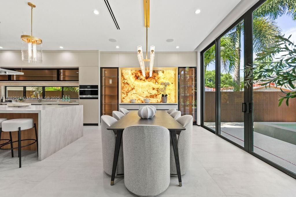 Active With Contract: $2,900,000 (4 beds, 4 baths, 3642 Square Feet)