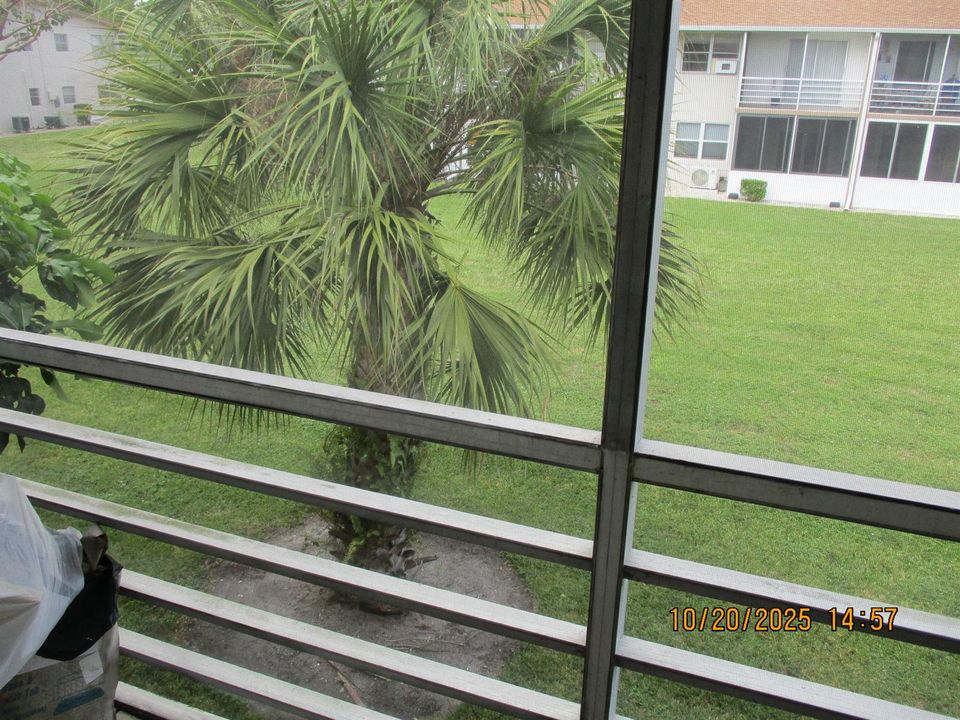 Screened in Balcony