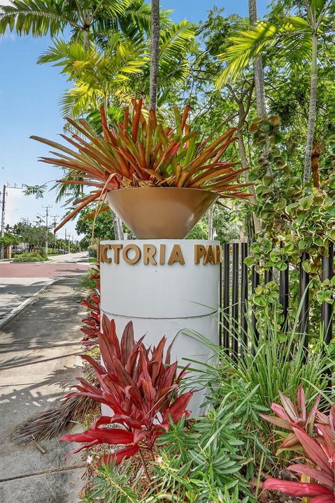 Activo con contrato: $549,900 (2 camas, 2 baños, 1210 Pies cuadrados)