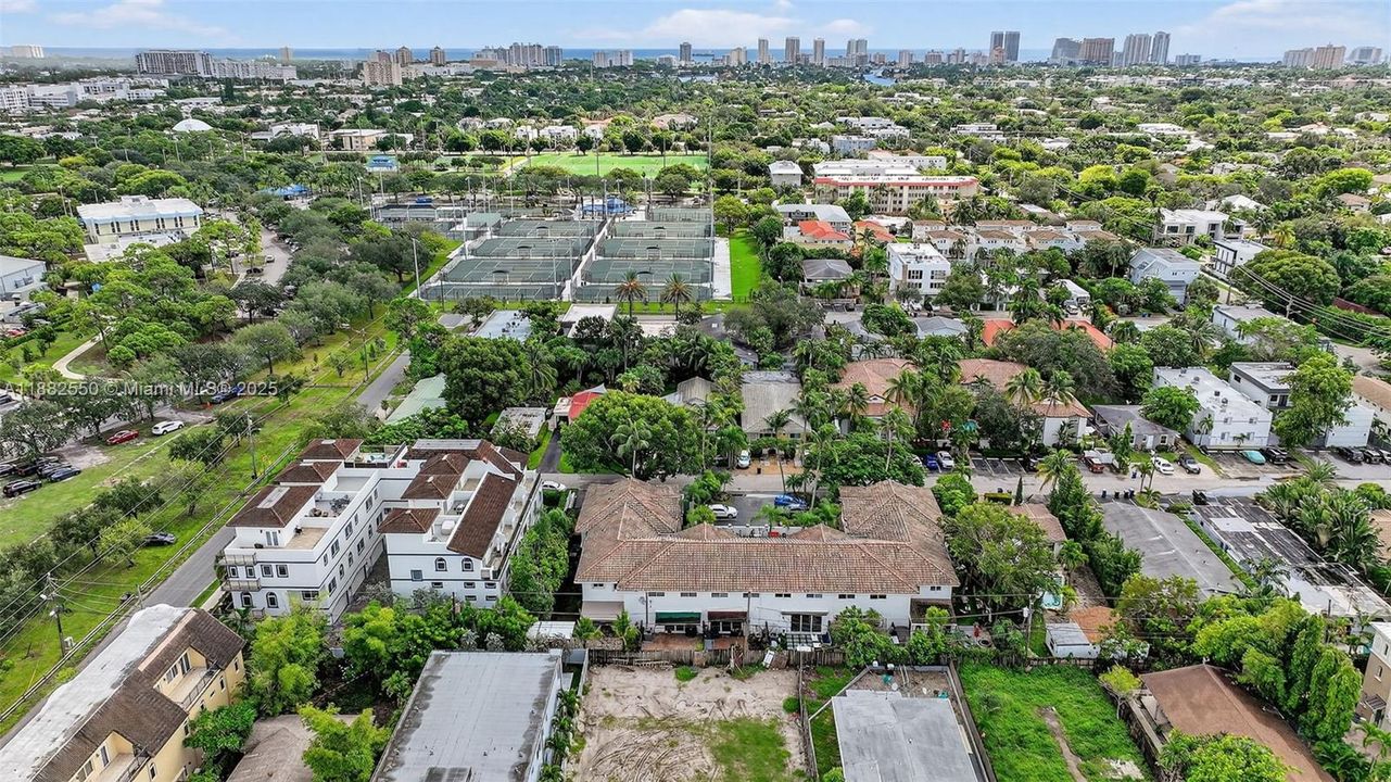 Activo con contrato: $549,900 (2 camas, 2 baños, 1210 Pies cuadrados)