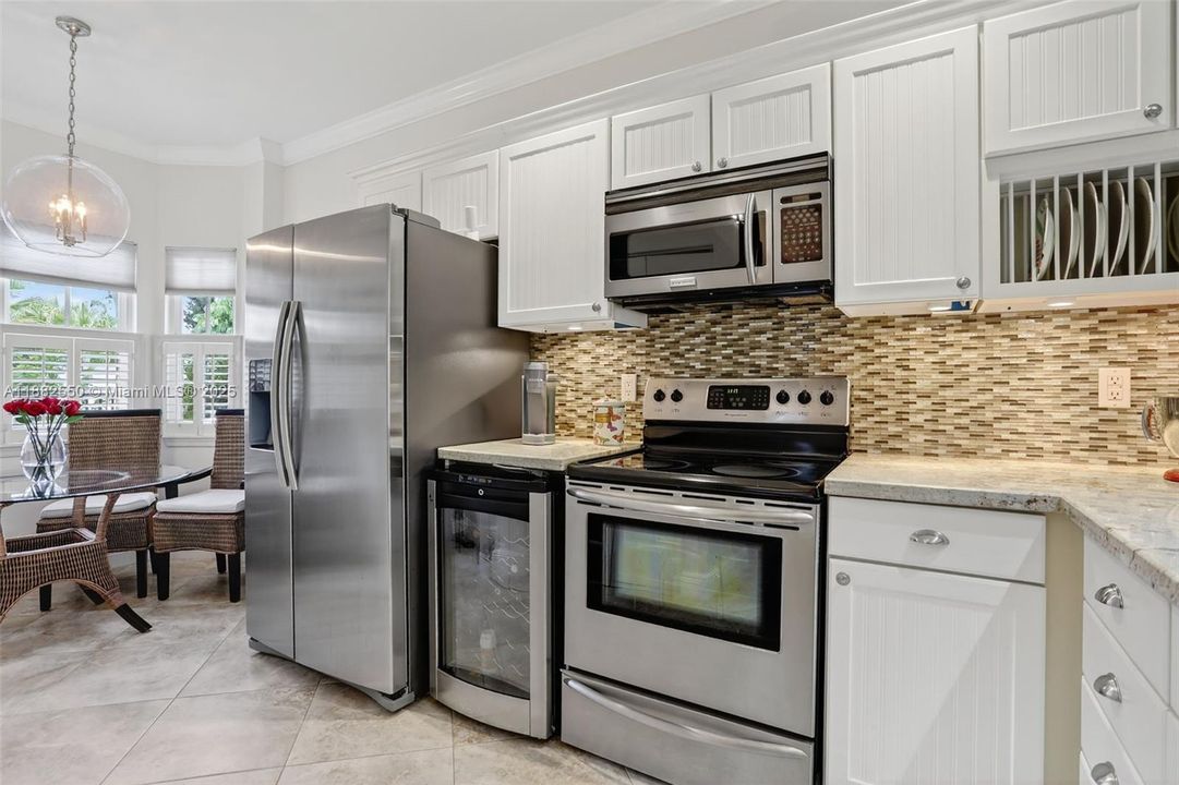 Activo con contrato: $549,900 (2 camas, 2 baños, 1210 Pies cuadrados)