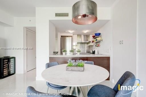 For Sale: $620,000 (2 beds, 2 baths, 896 Square Feet)