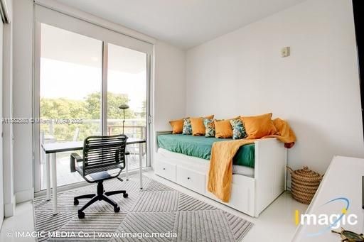 For Sale: $620,000 (2 beds, 2 baths, 896 Square Feet)